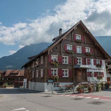 ホテルGasthof Rossle ネンツィング エクステリア 写真